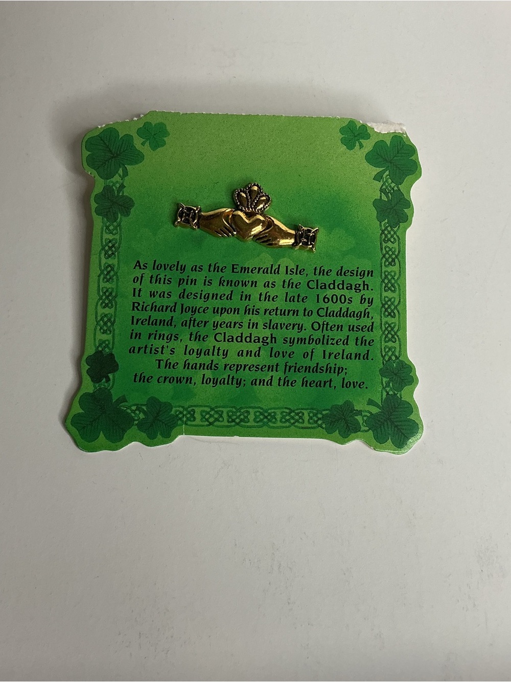 Vintage Hallmark Celtic Claddagh Irish St. Patrick’s Hands Heart 
Tak Pin